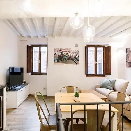 アパート Duomo Chic シエーナ